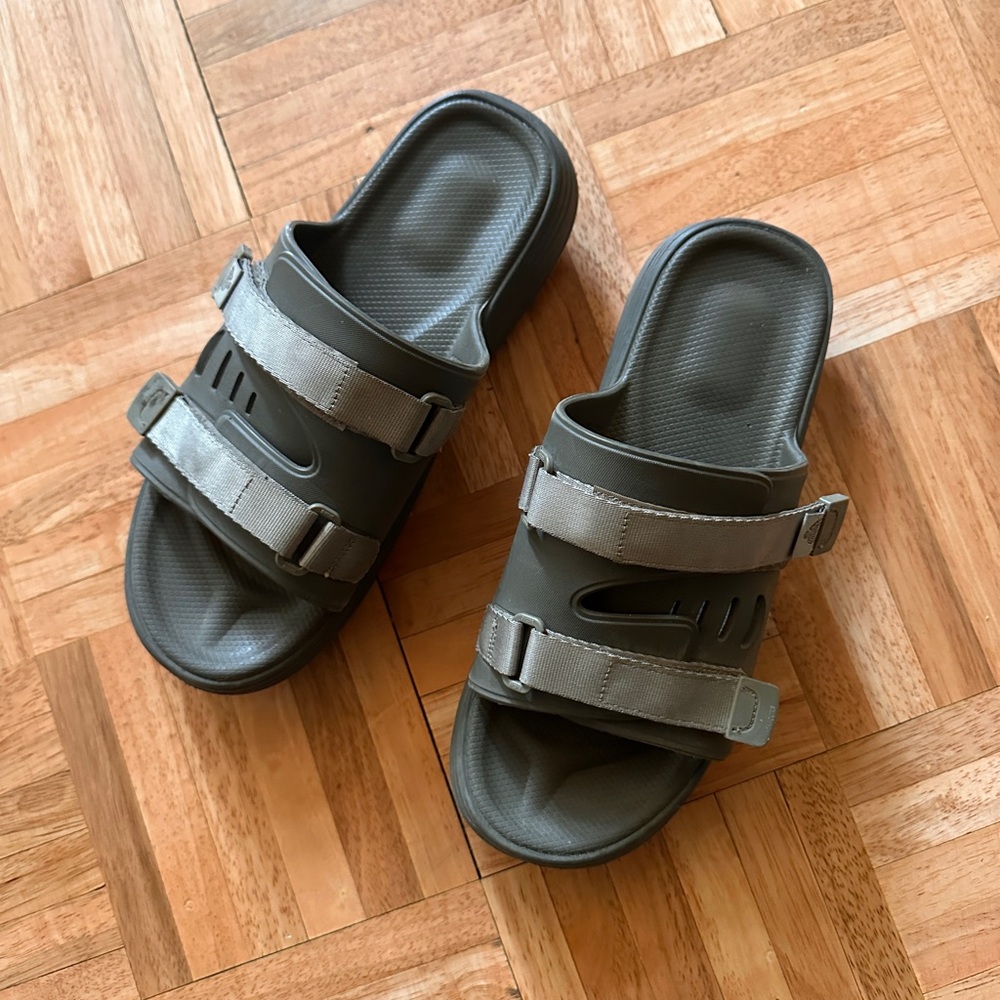 Suicoke sandals